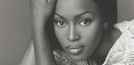 Rico Puhlmann, Porträt Naomi Campbell, in Pullover von Michael Kors, Detail, 1992