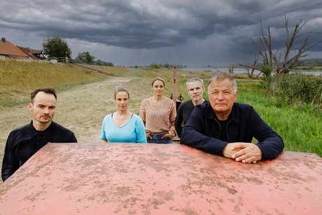from left to right: Michael Kühl, Julia Jäger, Ann-Catrin Wahl, Wolfgang Torkler, Thomas Rühmann