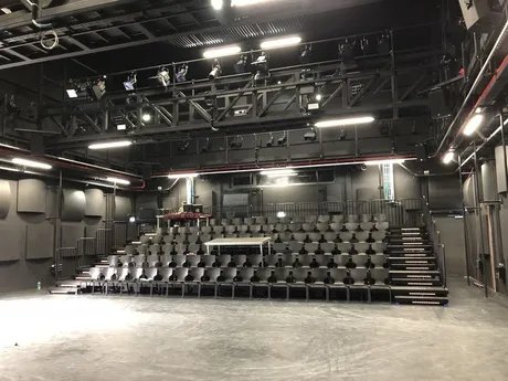 Studio in der Hochschule für Schauspielkunst Ernst Busch
