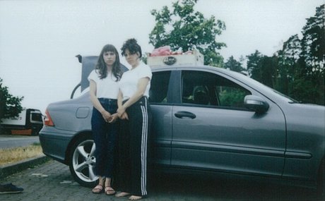 FLIEGENDE EIER VON SARAJEVO