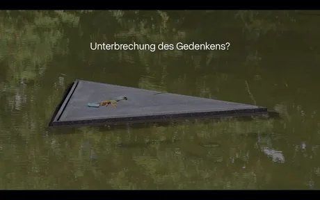 Filmstill | Unterbrechung des Gedenkens