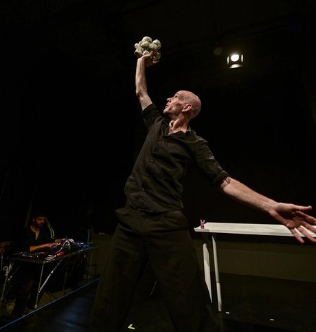 Double Bill: nowhere + Cosmo Cosmetics