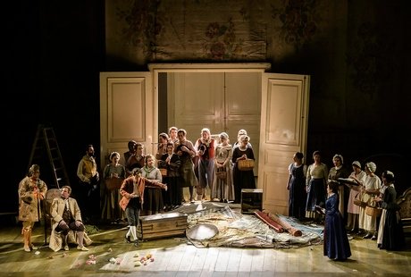 Thomas Lehman als Graf Almaviva, Meechot Marrero als Cherubino, Lilit Davtyan als Susanna, Burkhard Ulrich als Don Basilio, Byung Gil Kim als Figaro sowie der Chor der Deutschen Oper BerlinBettina Stöß