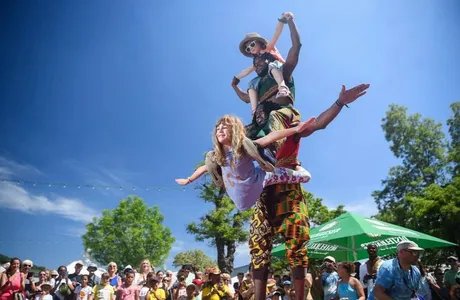 Afrobatik, Kuyum Arts
