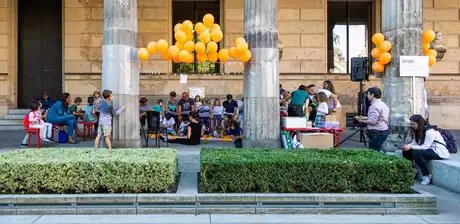 Fest im Kolonnadenhof