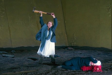 Waltraud Meier als Klytämnestra, Catherine Foster als Elektra