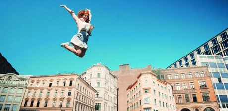 Cleo. Eric Schmitt. D 2019