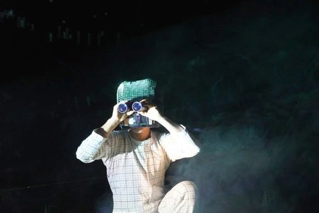 Plus Ou Moins Cirque Productions: Feldmessung