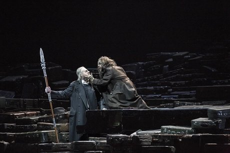 Iain Paterson als Wanderer, Markus Brück als Alberich
