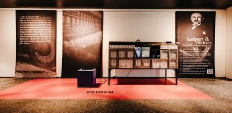 Ausstellungsansicht Unsichtbare Orte Siegfried Hirschmann im Forschungscampus Dahlem