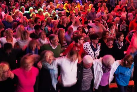 Veranstaltungen in Berlin: Das große Berliner Weihnachts - RUDELSINGEN im Admiralspalast