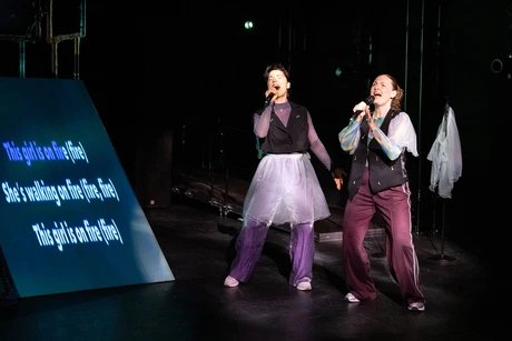 DER URSPRUNG DER WELT