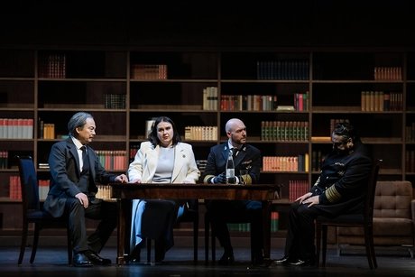 Liang Li als Jacopo Fiesco, Maria Motolygina als Maria / Amelia, Attilio Glaser als Gabriele Adorno, George Petean als Simon BoccanegraBettina Stöß