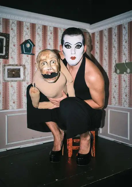 Jarnoth: MEIN EGO ZWINGT MICH DAZU