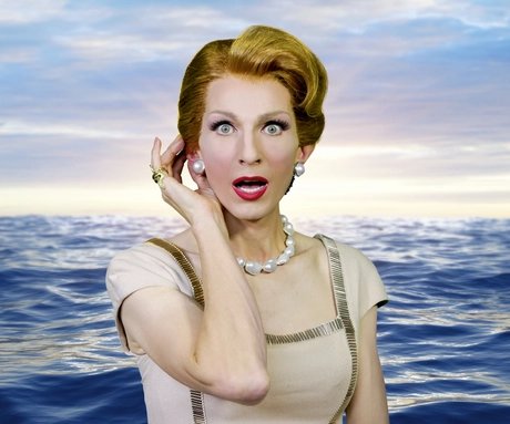 Veranstaltungen in Berlin: Sommer-Show mit MEGY B.