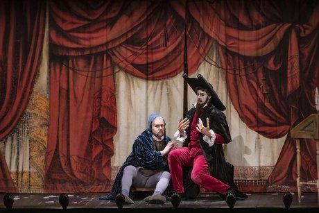 Noel Bouley als Bartolo, Patrick Guetti als Basilio