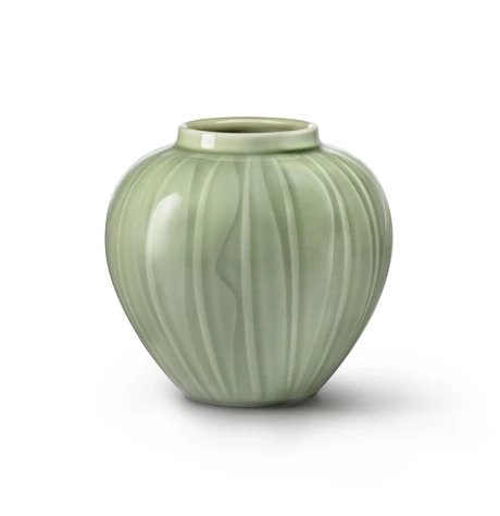Jadeartige Seladon-Glasur (auf Porzellan) Nils Thorsson für Kgl. Kopenhagen 1956 (H 23,5 cm) Sammlung Marion und Jörg Schwandt