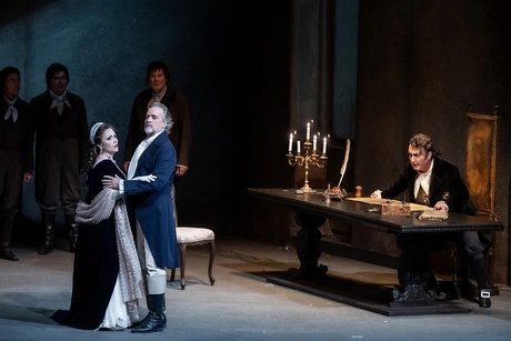 Carmen Giannattasio als Tosca, Martin Muehle als Mario Cavaradossi, Ludovic Tézier als Scarpia