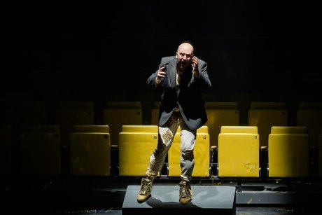 Roman Burdenko als Rigoletto