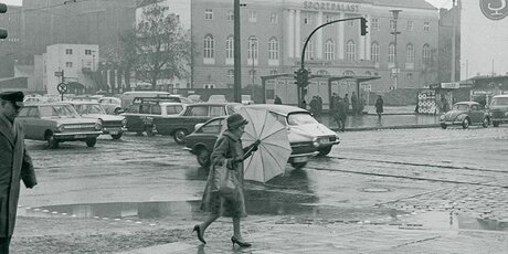 Straßenszene in Schöneberg aus dem Jahr 1967