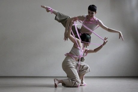 neworks - „We hate pink!“