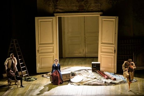 Thomas Lehman als Graf Almaviva, Meechot Marrero als Cherubino, Lilit Davtyan als Susanna, Burkhard Ulrich als Don BasilioBettina Stöß