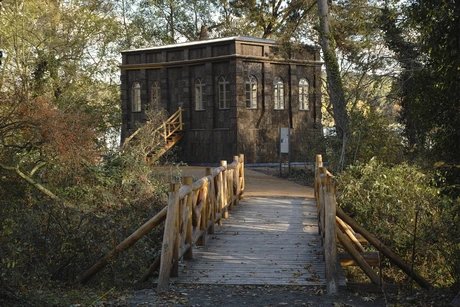 Pfaueninsel, Beelitzer Jagdschirm (Borkenhäuschen)