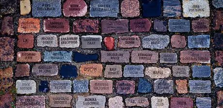 Tom Fecht, Mémoire nomade - Offenes Quadrat I, 1996-2017, 2017 Schenkung des Künstlers und der Deutschen AIDS-Stiftung, Bonn