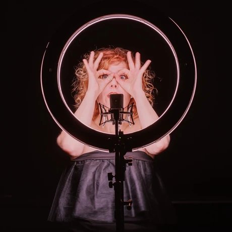 VOICE LAB – POST INTERNET DANCE EDITION