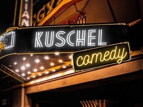 KEY VISUAL Kuschel Comedy