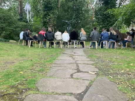 Zeichenkurs im Garten