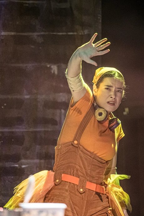 Aufbrechender Asphalt