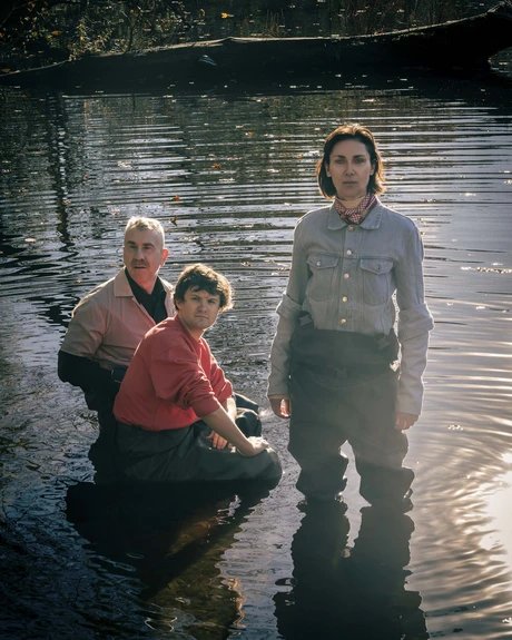 Malte Schlösser & Team: WER NICHT GEGEN SICH SELBST DENKT, DENKT ÜBERHAUPT NICHT. ABWESENHEITSERFAHRUNGEN
