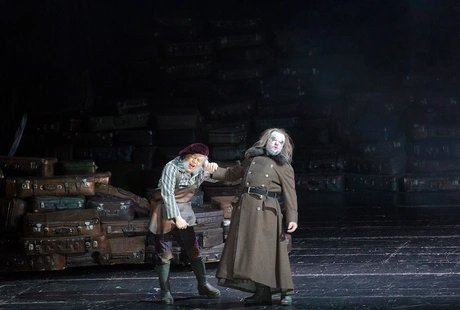Ya-Chung Huang als Mime, Jordan Shanahan als Alberich