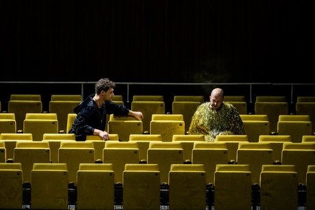 Patrick Guetti als Sparafucile, Roman Burdenko als Rigoletto