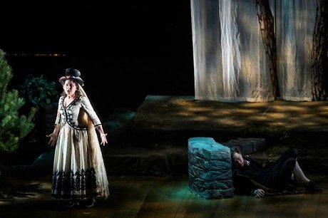 Lilit Davtyan als Susanna, Byung Gil Kim als Figaro