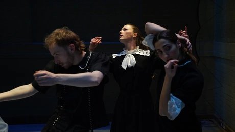 Veranstaltungen in Berlin: cie. toula limnaios: »jeux«