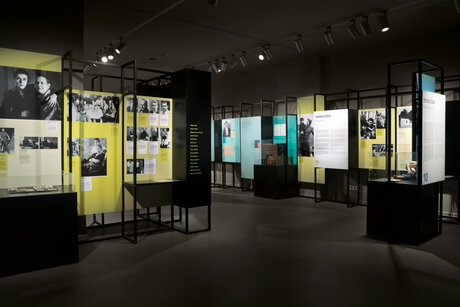 Silent Heroes Memorial Center, a view of the permanent exhibition