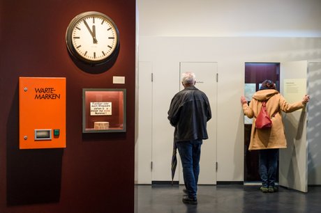 Veranstaltungen in Berlin: Umbrüche 1989/90 – ein Rundgang mit Zeitzeugen durch das ehemalige Notaufnahmelager Marienfelde