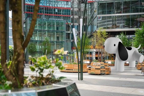 Inflatable Animals des Künstlers Mr. Kaplin beleben das Forum im Center am Potsdamer Platz