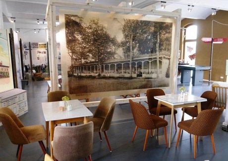 Stadtgut Blankenfelde, innen Ausstellung und Café