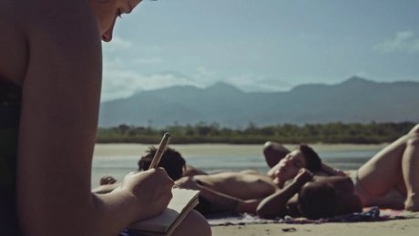 Film "Quebramar" by Cris Lyra