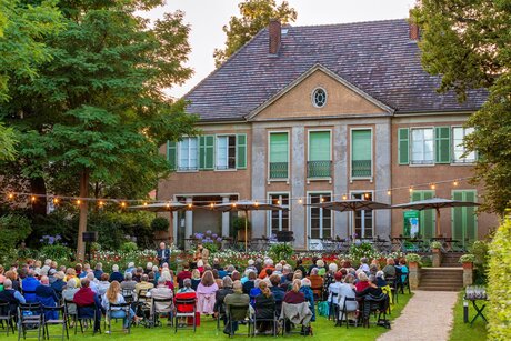 „Kultur Hilft Kultur“, Konzert eines Ensembles des Deutschen-Symphonie Orchesters  Berlin im Garten der Liebermann–Villa, 2020