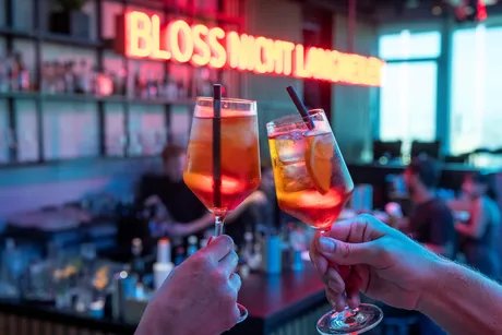 Studio14_cheers