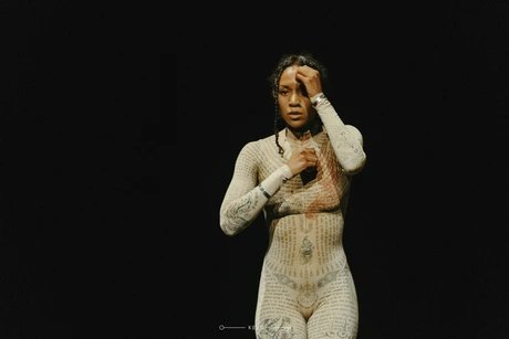 Kristy Nataraja performing