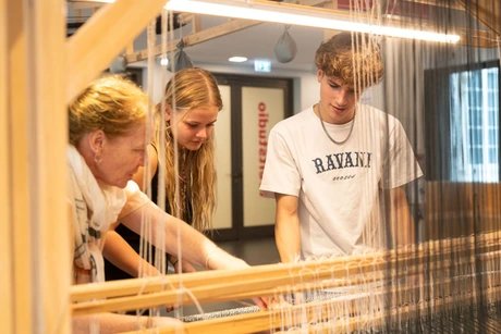 Konzentration! Der riesige Fadenkartograph fordert auch heraus