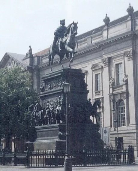 Denkmal Unter den Linden