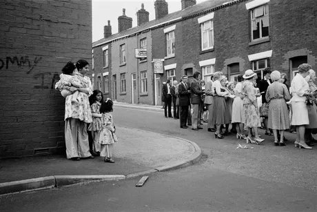 f3_MartinParr-EarlyWorks_St Peters Walks-Bolton- Greater Manchester-England_1979