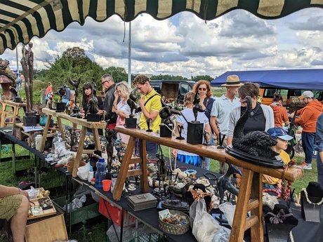 Veranstaltungen in Berlin: OSTEREVENT am RIESENFLOHMARKT Trabrennbahn Karlshorst