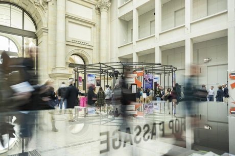 Mechanische Arena im Foyer des Humboldt Forums in Berlin